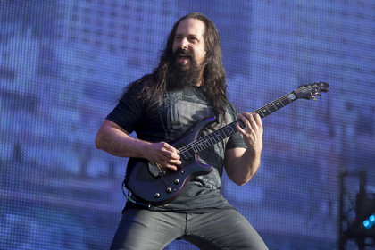 Besonders - Fotos: Dream Theater live beim Wacken Open Air 2015 