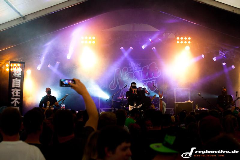 Rise of the Northstar (live beim Mini-Rock-Festival in Horb, 2015)